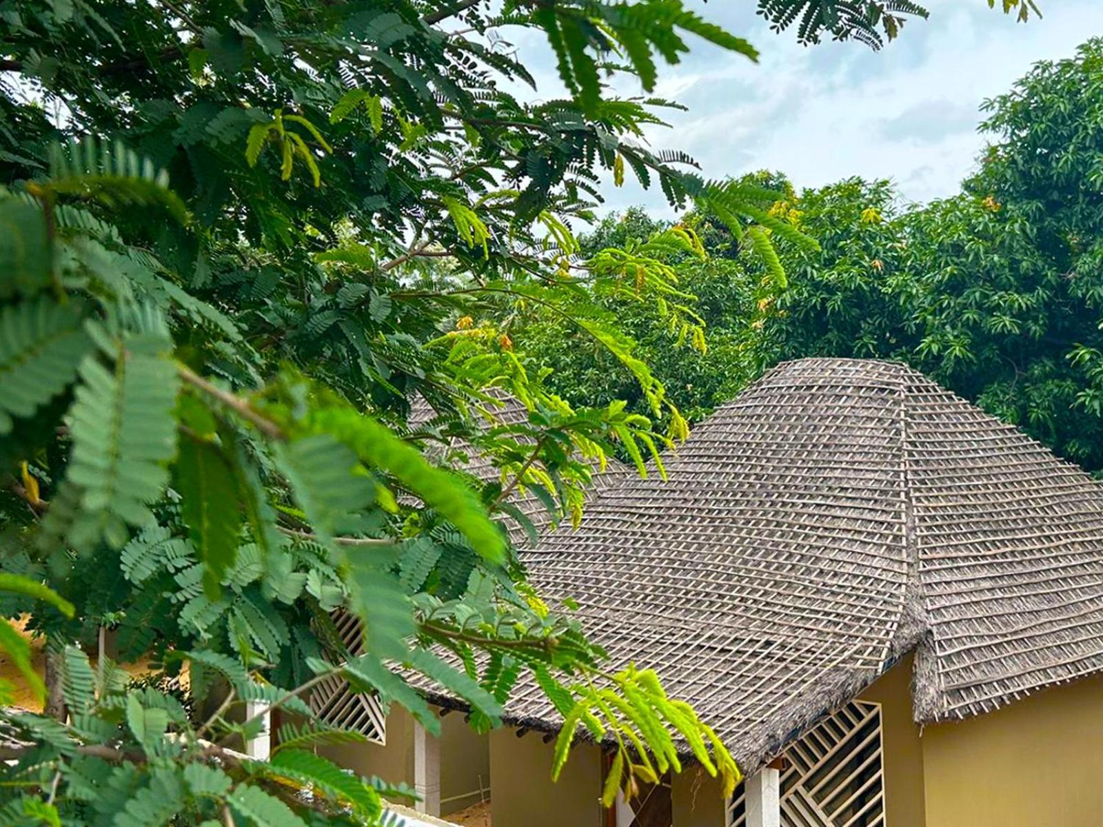 Hampi Village Resort & Tutti Cafe Exteriör bild
